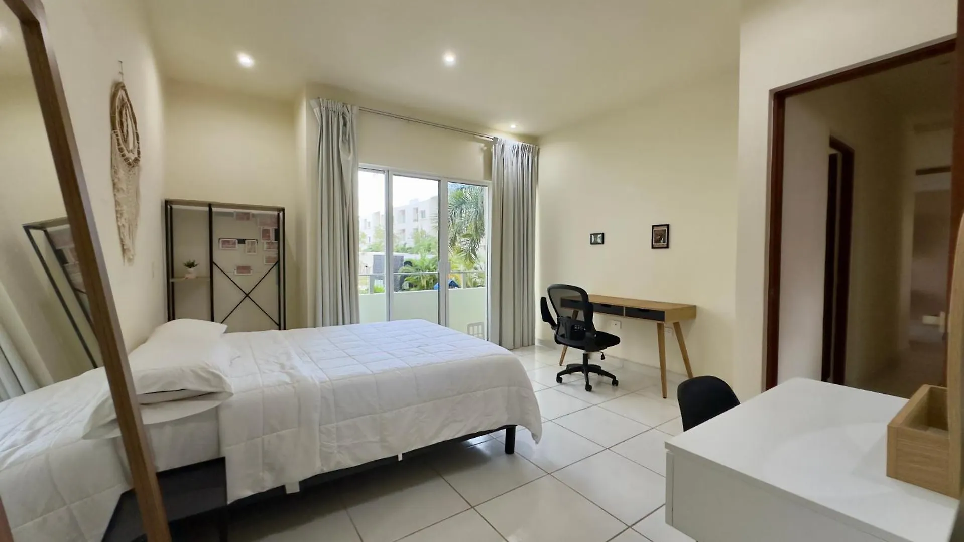 Hermoso Departamento Con Alberca Y Seguridad Cancun